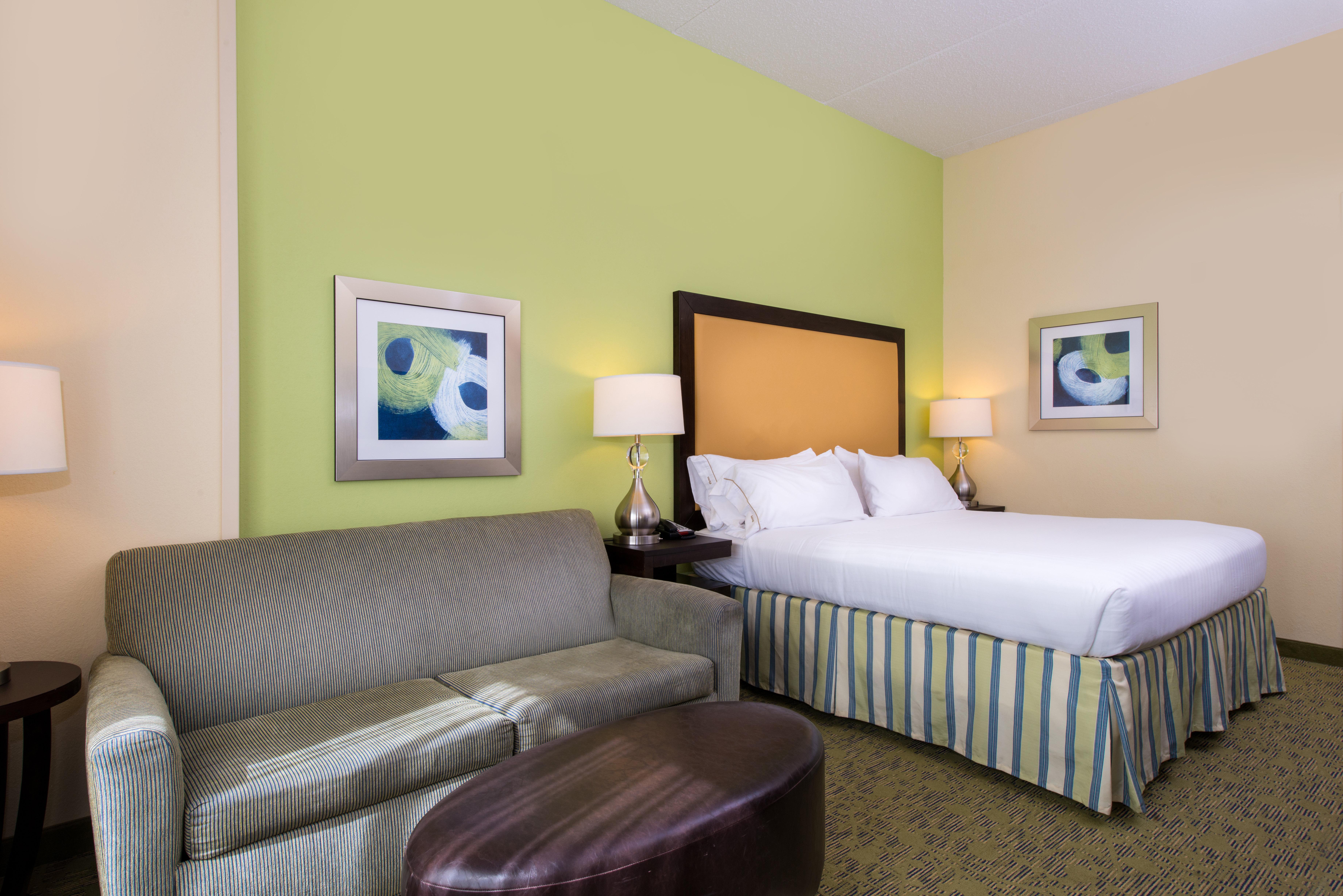 Holiday Inn Express And Suites Dickson City By Ihg Exterior foto