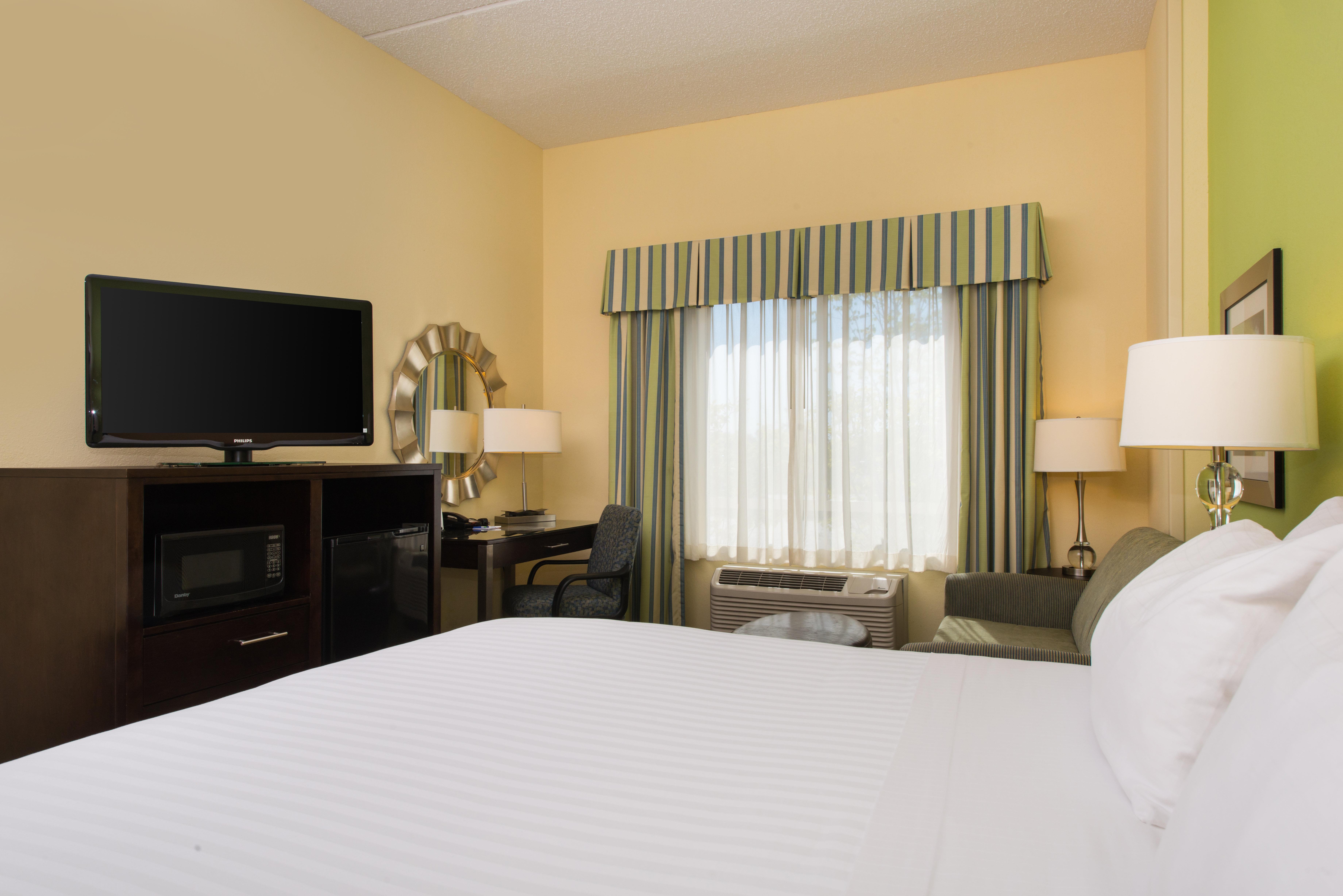 Holiday Inn Express And Suites Dickson City By Ihg Exterior foto