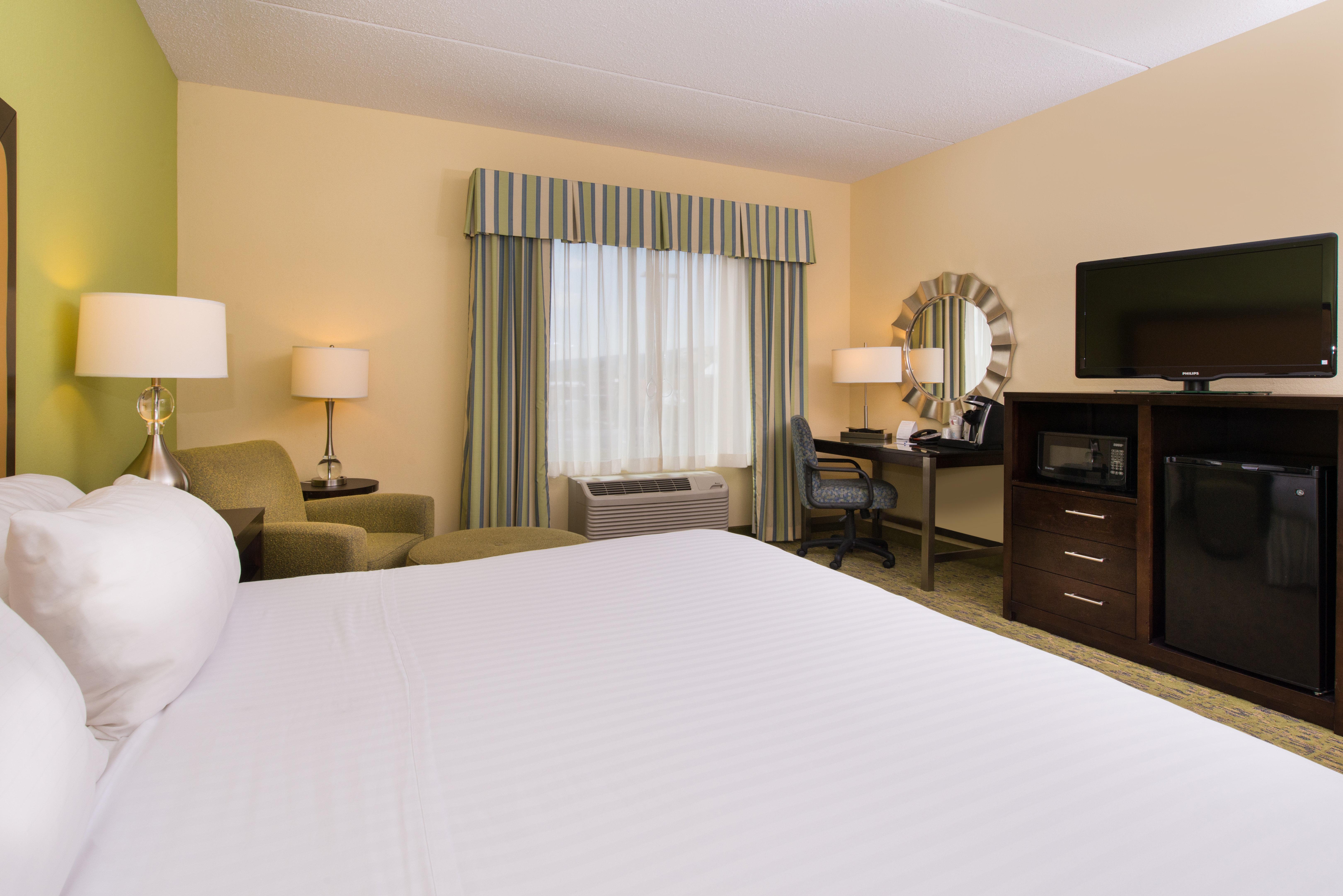 Holiday Inn Express And Suites Dickson City By Ihg Exterior foto