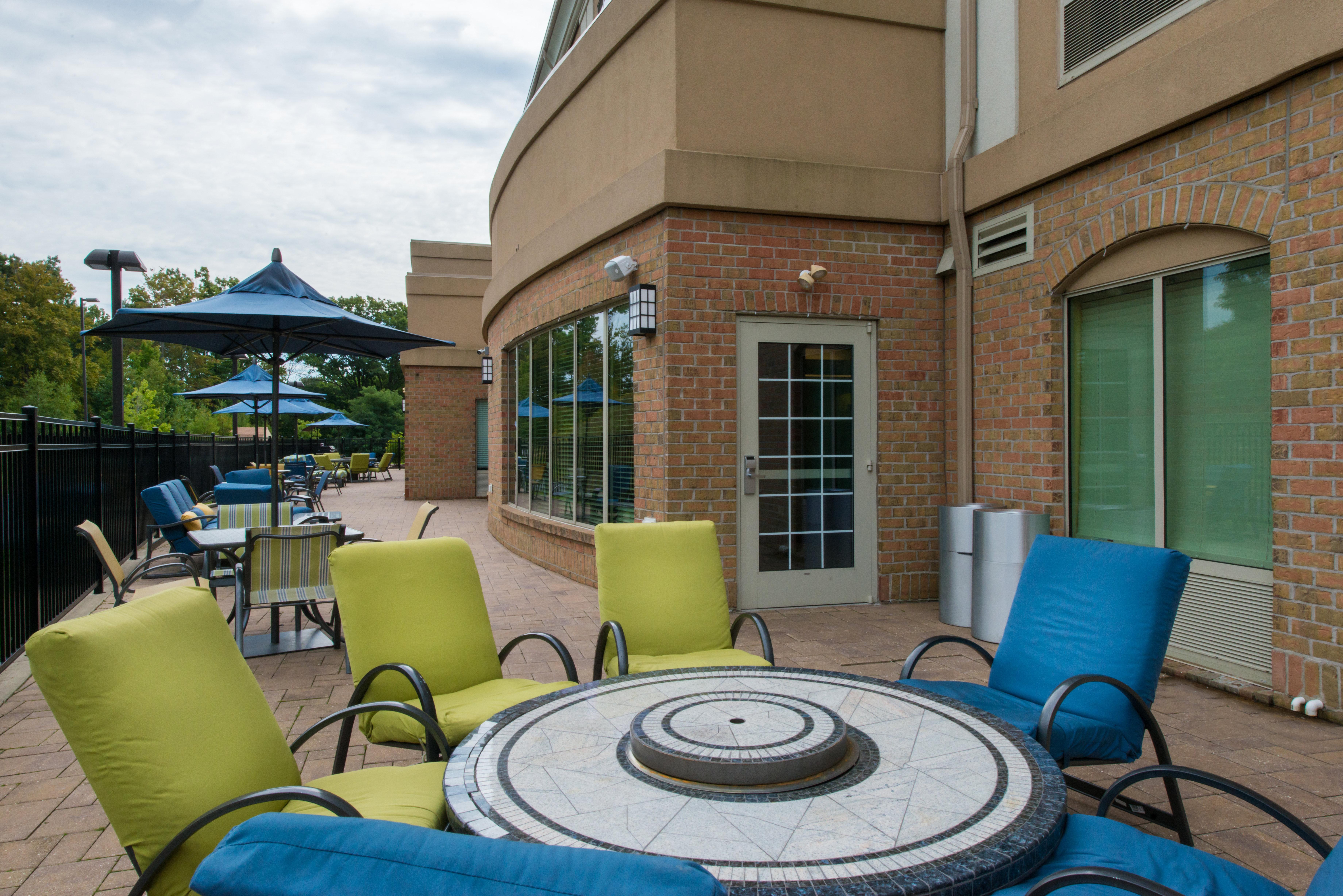 Holiday Inn Express And Suites Dickson City By Ihg Exterior foto
